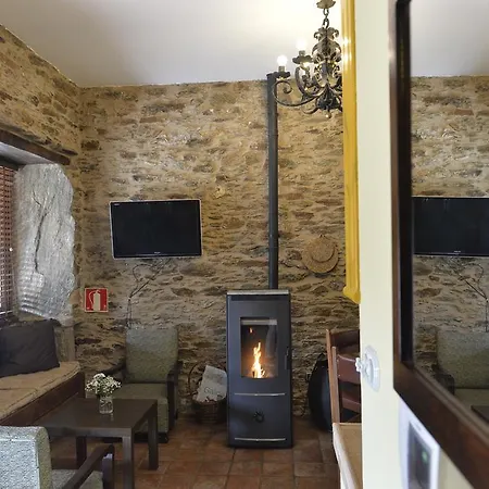 Molino A Maquia De Medin Casa di campagna O Pino